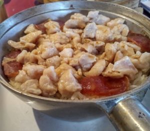 Chicken and Chinese sausage with rice - Hung Sum