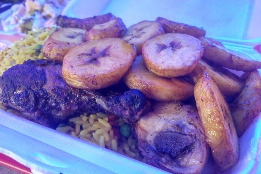 Grilled chicken and plantains - Africa Slow Food