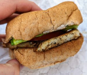 Chicken burger with gluten free bun - That Food Truck